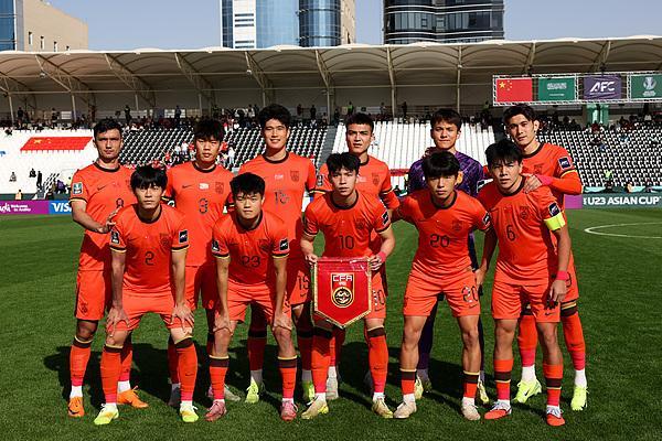 leyu乐鱼体育手机官网入口-安东尼奥提醒弟子保持专注 中、泰两队均有1名主将停赛