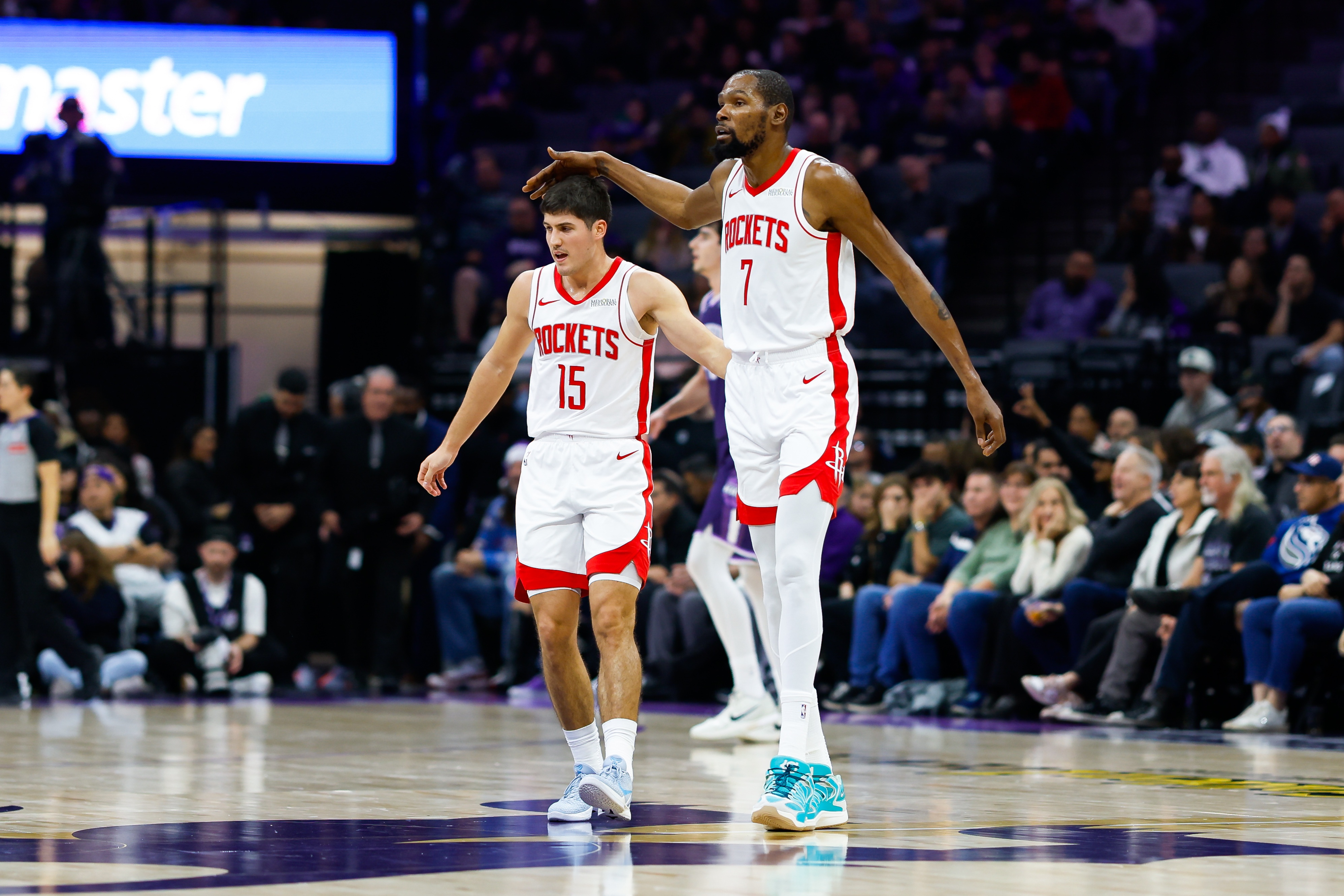 官方网站-KD日常夸奖谢泼德：他能突能投&amp;防守积极 为其他人打开了空间