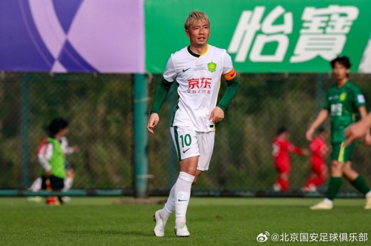 leyu体育app-今天下午，北京国安进行在海口冬训阶段的第一场队内教学赛